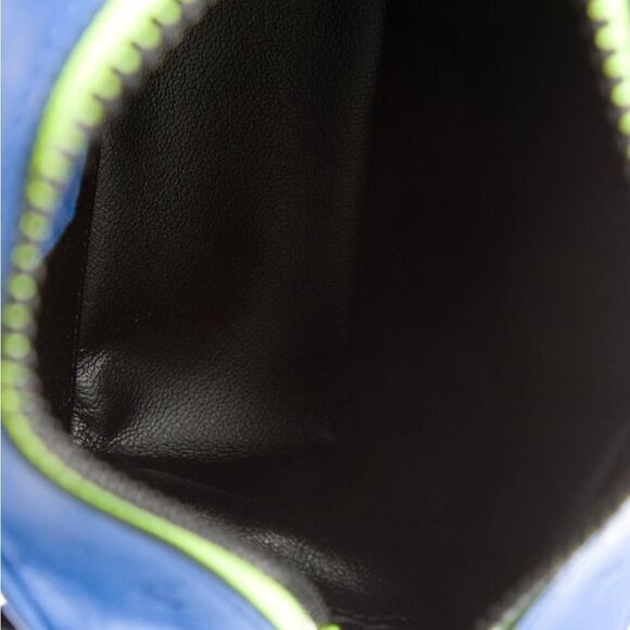 Louis Vuitton Trunk Bag - Picture 4 of 4